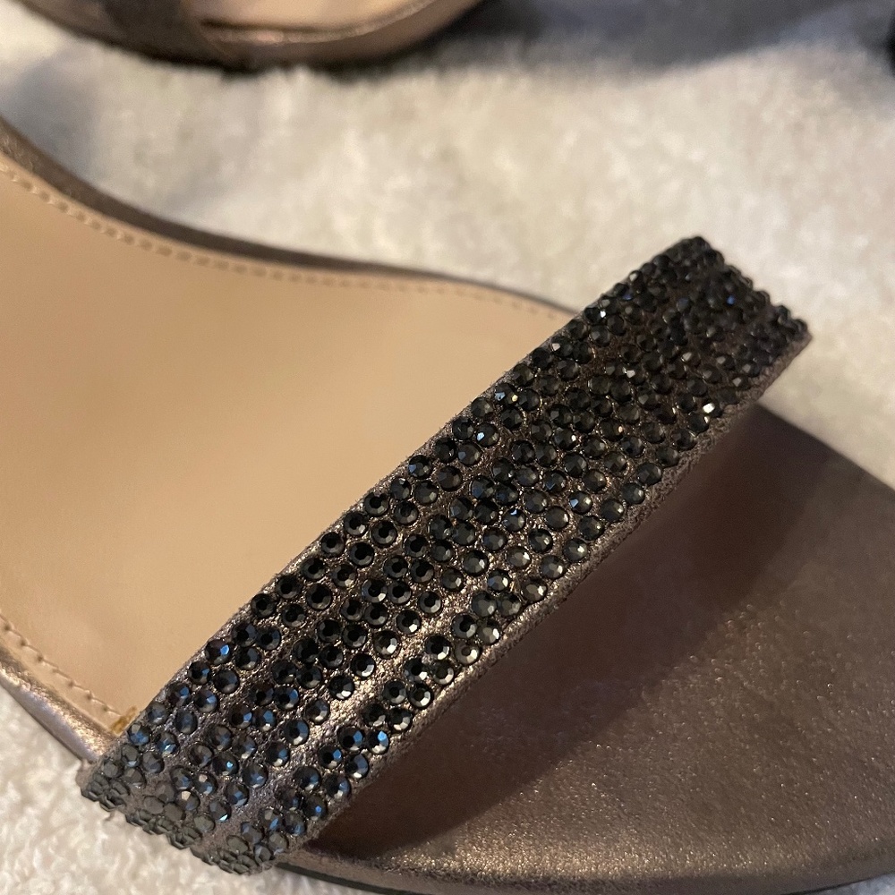 Pelle Moda Bronze beaded formal shoe